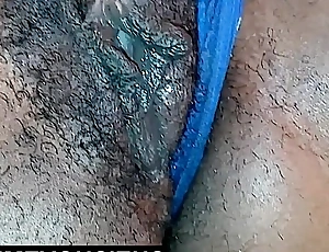 Msnovember hairy black bush has to rendered helpless while i rub my pussy til i culminate & squirt on sheisnovember