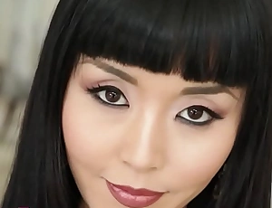 Asian cutie gets facial