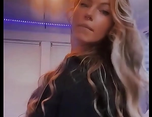 Media influencer gets treated like an obedient slut